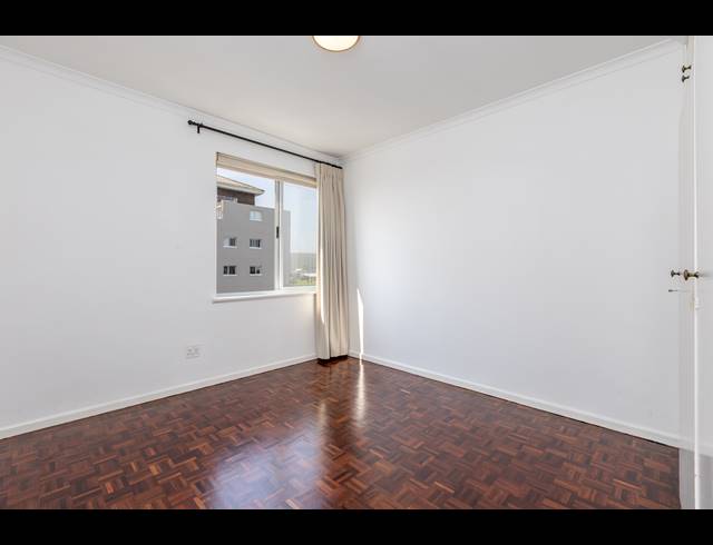 2 BEDROOM APARTMENT TO LET IN MOUILLE POINT